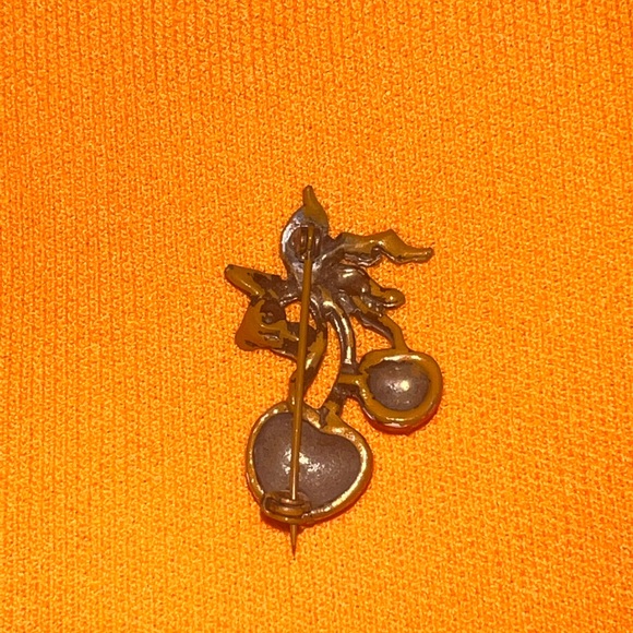 Jewelry - 🍒❤️Cherry Brooch🍒❤️
